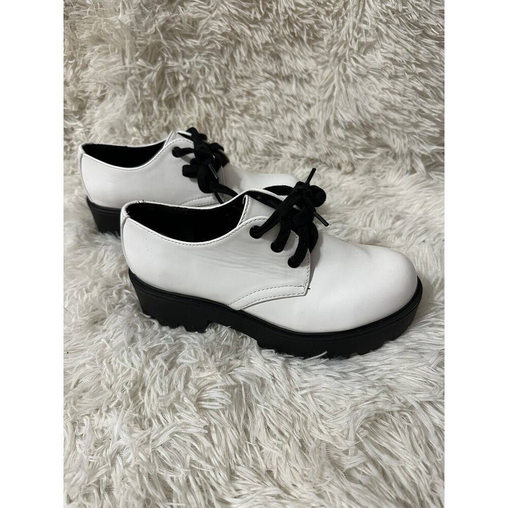 New Coconuts By Matisse 6.5 Block Heel Boots Shoe… - image 1